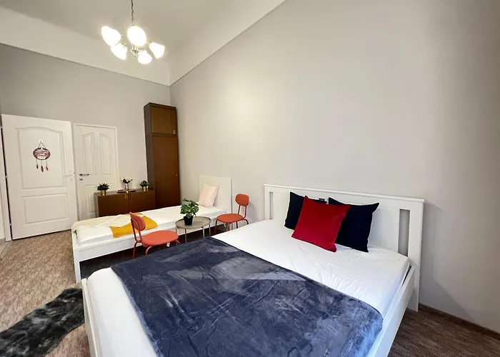Baross Apartment With Convenience And Style
