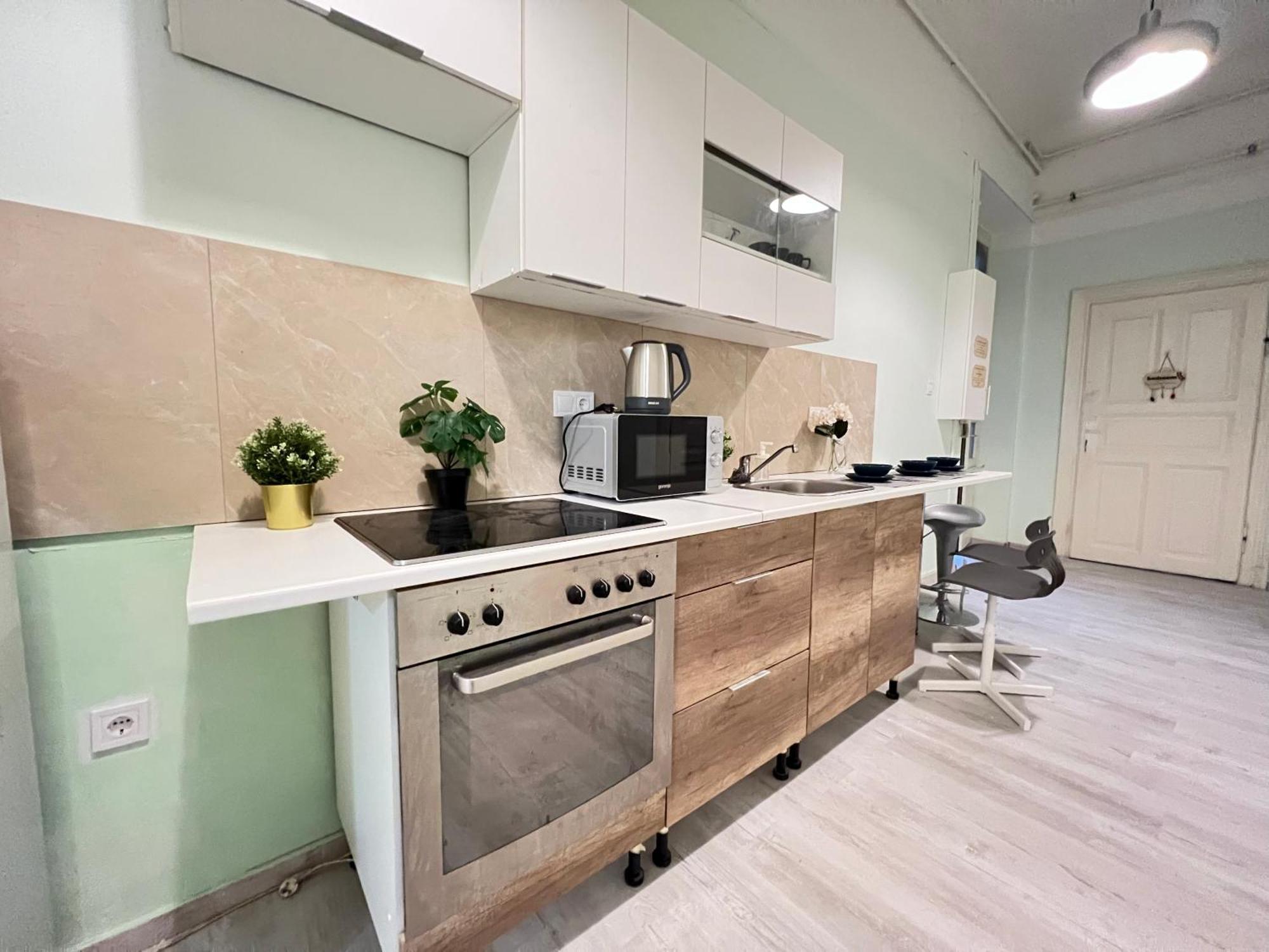 Проживання в сім'ї Baross With Convenience And Style *